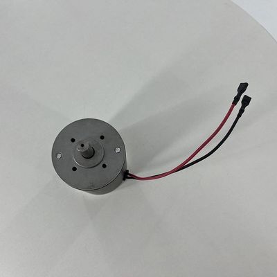 Moteur à courant continu à aimant permanent avec protection entièrement fermée
