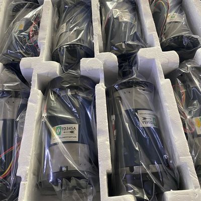 Équipement de remise en forme de moteur à courant continu 1.5HP/932W 180V 5200RPM pour tapis de course