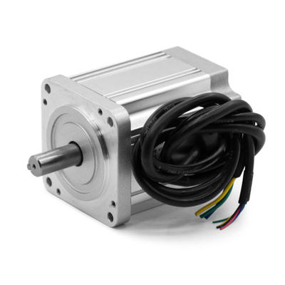 Moteur de tapis roulant en courant continu sans balai en argent de 48 V 220 W pour le fitness YLP 80BL-154-3