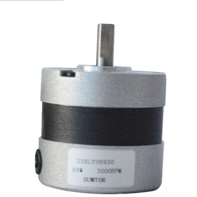 IE 2 Protection moteur CC sans balai de 57 mm à 3000 tr / min 69w avec bride ronde