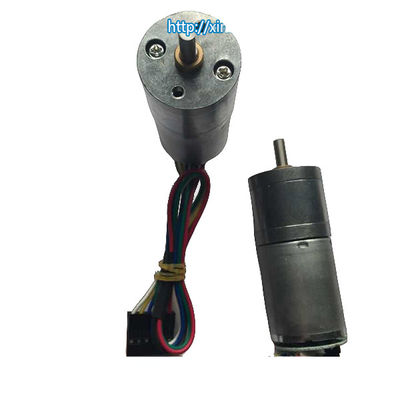 Moteur d'engrenage pour petits appareils avec construction à aimants permanents et tension nominale de 7,4 V